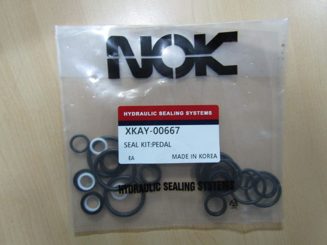 SEAL KIT:PEDAL, XKAY-00667